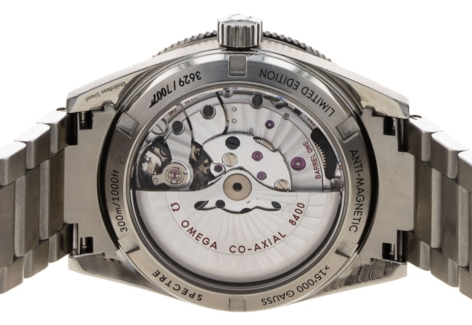 Omega Seamaster 300 233.32.41.21.01.001 Image 4